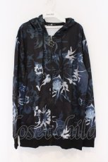 画像1: NieR Clothing / 転写ZIPパーカー F ブラック花柄 O-26-03-13-027-PU-TO-OW-ZT0315L (1)