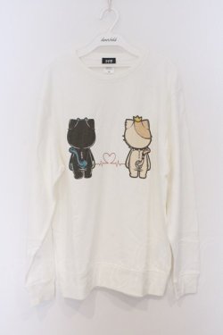 画像1: NieR Clothing / プリントトレーナー XL ホワイト×ミケ＆シエル O-26-03-13-028-PU-TO-OW-OS