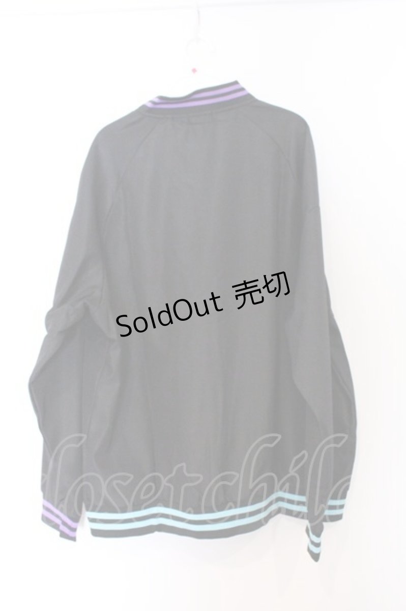 画像3: NieR Clothing / キャラptブルゾンジャケット F ブラック（ONE君） O-26-03-13-030-PU-JA-OW-OS (3)