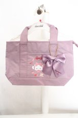画像1: m petit by misako / サンリオキャラクターズコラボリボン付きトートバッグ  ラベンダー O-26-03-14-033-LO-BG-OW-ZTK046 (1)