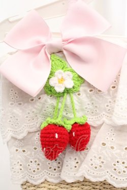 画像2: axes femme kawaii / いちごあみぐるみ付カゴバッグ  ピンク O-26-03-14-037-AX-BG-OW-OS