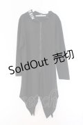 NieR Clothing / プリントロングパーカー  ブラック O-26-03-14-1035-PU-TO-IG-ZT551