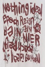 画像2: NieR Clothing / 総柄転写カットソー XL ホワイト 英字ロゴレッド O-26-03-14-1005-PU-TO-IG-OS (2)