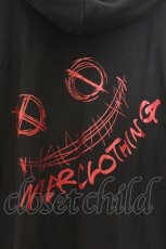 画像2: NieR Clothing / プリントパーカー 2XL ブラック×レッドフェイスプリント O-26-03-14-1006-PU-TO-IG-ZT484 (2)