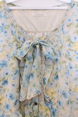 画像2: axes femme / 花柄シフォンワンピース M ベージュ×ブルー O-26-03-14-1068-AX-OP-IG-OS (2)