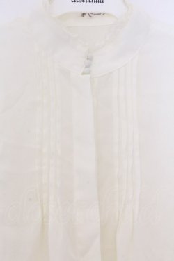 画像2: axes femme / ブローチ付スタンドカラーブラウス【ブローチ欠品】  オフシロ O-26-03-14-1085-AX-BL-IG-OS