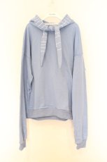 画像1: NieR Clothing / プリントパーカー  サックス タイロゴプリント O-26-03-14-1014-PU-TO-IG-ZT498 (1)