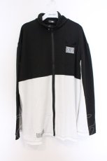 画像1: NieR Clothing / ハイネックジップパーカー  ブラック×ホワイト O-26-03-14-1023-PU-TO-IG-OS (1)