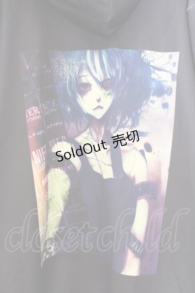 画像2: NieR Clothing / 転写ZIPパーカー  ブラック O-26-03-14-1029-PU-TO-IG-OS (2)