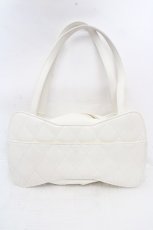 画像4: Angelic Pretty / キルティング宝石リボンバッグ  オフ O-26-03-14-010-AP-BG-IG-OS (4)