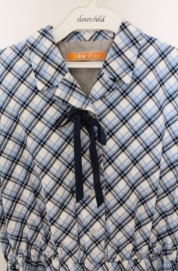 画像2: Fi.n.t / リボンタイ付き開衿チェックワンピース F サックス O-26-03-16-092-CA-OP-OW-OS