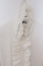 画像5: MARBLE / カメオ付きリボンタイフリルブラウス  ホワイト O-26-03-16-098-GO-BL-OW-OS (5)