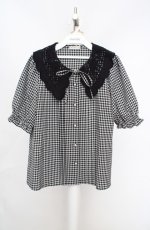 画像1: axes femme / バラ刺繍襟ブラウス  クロ O-26-03-18-041-AX-BL-IG-OS (1)
