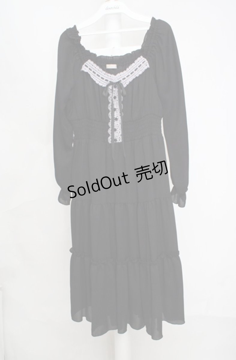 画像1: axes femme POETIQUE / オフショルティアード長袖ワンピース M クロ O-26-03-18-068-AX-OP-IG-OS (1)