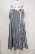 axes femme POETIQUE / ストライプオフショルワンピース  ブルー×ネイビー O-26-03-18-072-AX-OP-IG-OS