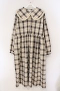 merry jenny / ベロアフリルチェックワンピース F ベージュ O-26-03-19-008-LO-OP-OW-OS