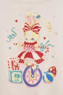 画像2: Angelic Pretty / Fantasy TheaterプリントTシャツ  シロ O-26-03-19-077-AP-TS-IG-OS