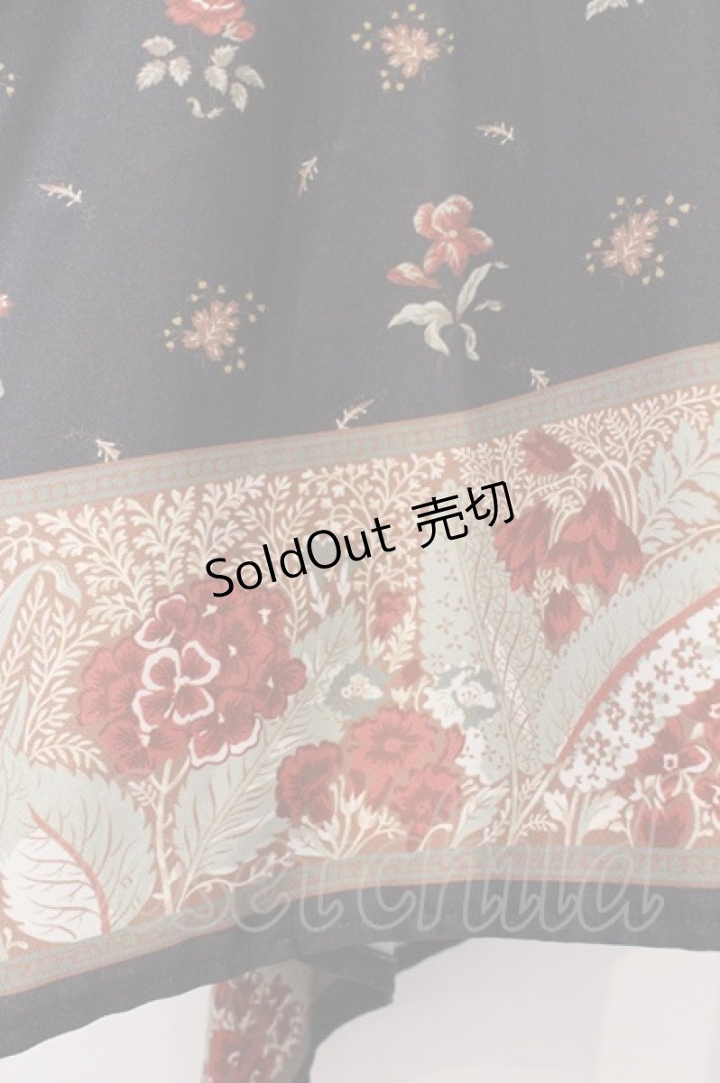画像3: axes femme / Mulhouse Collection フラワーパネル柄イレヘムワンピース  クロ O-26-03-23-039-AX-OP-IG-OS (3)