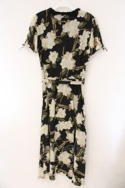画像4: INGEBORG / カメリア総柄シフォン半袖ワンピース  クロ O-26-03-23-046-LO-OP-OW-OS