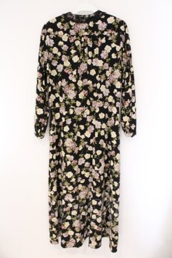 画像4: INGEBORG / カーネーション柄ワンピース  クロ O-26-03-23-049-LO-OP-OW-OS