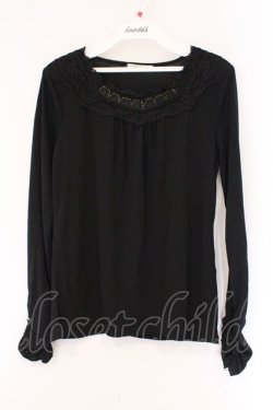 画像1: axes femme / 胸元ラメレース使いインナープルオーバー M クロ O-26-03-23-081-AX-TO-OW-OS