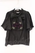 axes femme / 紫陽花装飾リボンブラウスプルオーバー F クロ O-26-03-24-041-AX-TO-OW-OS