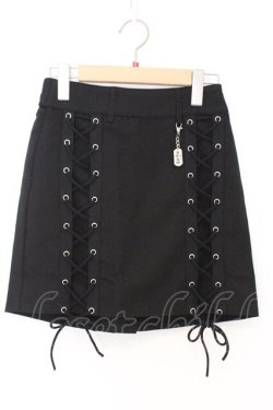 画像1: NieR Clothing / DOUBLE BELT BRAID BLACK SKIRT【ロゴチャーム付き】 スカート  ブラック O-26-03-27-022-PU-SK-IG-OS