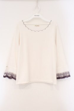 画像1: axes femme / カラー刺繍チュールレースプルオーバー F シロ O-26-03-29-068-AX-TO-YM-OS