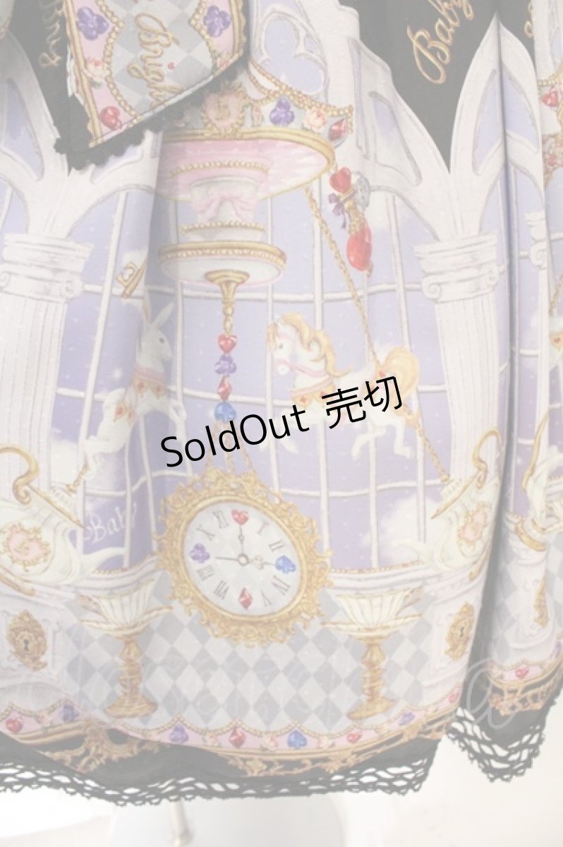 画像3: BABY,THE STARS SHINE BRIGHT / Alice in the Crystal Palace柄Heartジャンパースカート  クロ O-26-04-01-046-BA-OP-IG-OS (3)