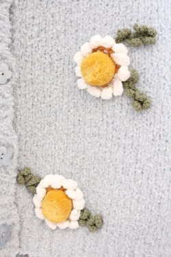 画像3: PINK HOUSE / マーガレットモチーフ使いニットカーディガン  サックス O-26-04-02-065-LO-TO-OW-OS