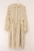 Fi.n.t / ロゴリボン付きマルチストライプワンピース  クリーム O-26-04-02-027-CA-OP-IG-OS