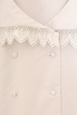 画像2: an another angelus / ダブル釦レース使いビッグカラーブラウス  オフシロ O-26-04-04-004-CA-BL-IG-OS