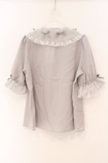 画像4: axes femme kawaii / プチリボン半袖ブラウス M グレー O-26-04-04-049-AX-BL-OW-OS (4)