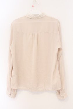 画像4: an another angelus / レースヨークプリーツブラウス  ベージュ O-26-04-04-011-CA-BL-IG-OS