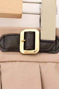 画像2: Fi.n.t / ロゴテーププリーツスカート  ベージュ O-26-04-06-030-CA-SK-IG-OS