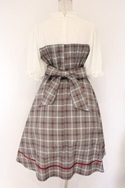 画像4: Amavel / 貴婦人のロング丈レイヤード風5分袖ワンピース F シロｘグレー O-26-04-06-045-CA-OP-YM-OS