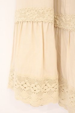 画像2: Fi.n.t / クロシェレース使いピンタックギャザースカート  アイボリー O-26-04-06-015-CA-SK-IG-OS