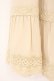 画像2: Fi.n.t / クロシェレース使いピンタックギャザースカート  アイボリー O-26-04-06-015-CA-SK-IG-OS (2)