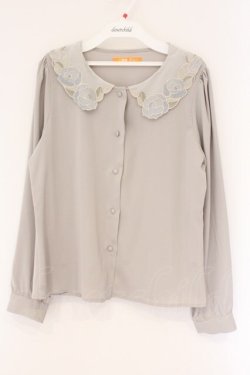 画像1: Fi.n.t / ステンドグラス風シアー衿ブラウス  ベージュ O-26-04-06-016-CA-BL-IG-OS