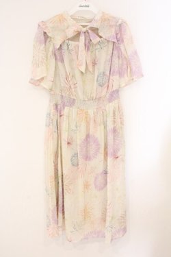 画像1: axes femme / 花火柄ワンピース F オフシロ O-26-04-09-044-AX-OP-IG-OS