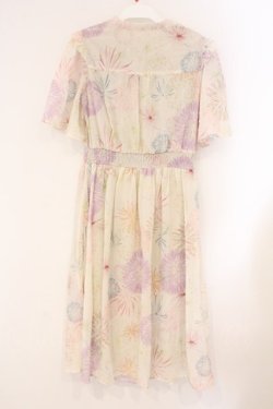 画像3: axes femme / 花火柄ワンピース F オフシロ O-26-04-09-044-AX-OP-IG-OS