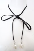 axes femme / パールコードチョーカー  クロ×パール O-26-04-09-1052-AX-AC-IG-OS