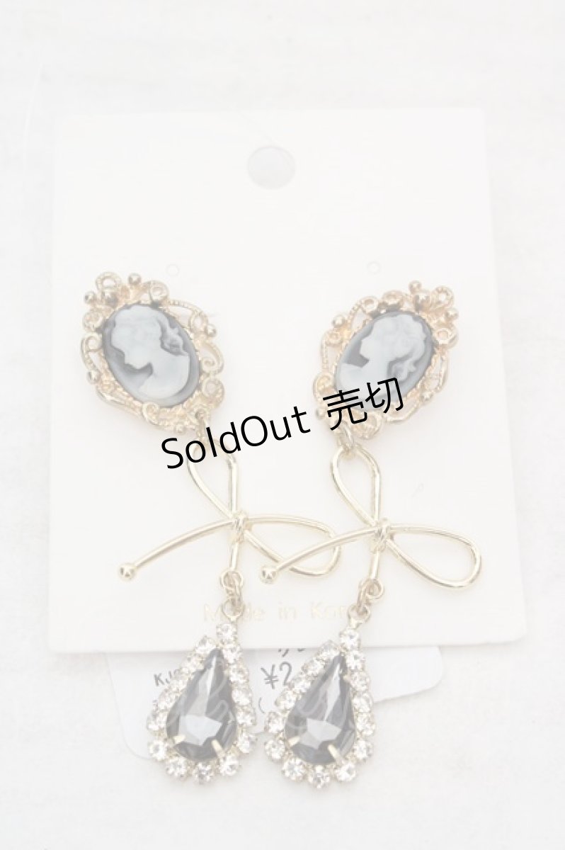 画像1: axes femme / カメオイヤリング  ゴールド O-26-04-09-1076-AX-AC-IG-OS (1)