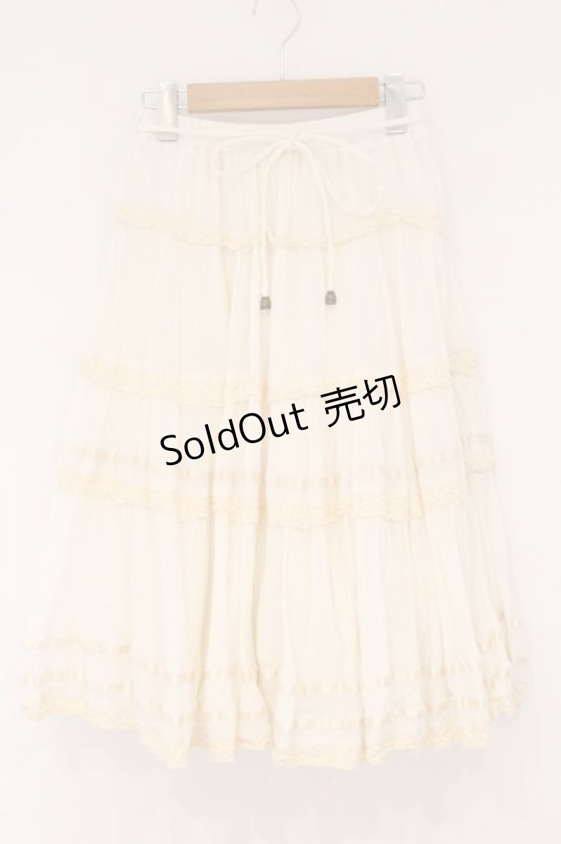 画像1: axes femme / レース使いロングスカート  アイボリー O-26-04-09-070-AX-SK-IG-OS (1)