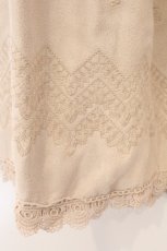 画像2: axes femme / スエード刺繍ロングスカート M アイボリー O-26-04-09-078-AX-SK-IG-OS (2)