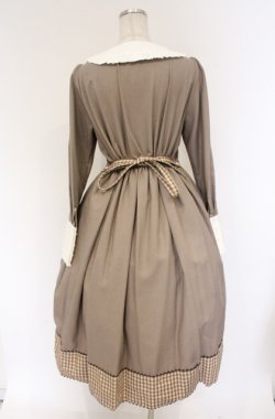 画像4: ALICE and the PIRATES / スクールガールワンピース  ベージュ×ブラウン O-26-04-10-060-PA-OP-OW-OS