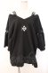 画像1: REFLEM / オフショルダーベルトTシャツ/カットソー  ブラック O-26-04-11-103-PU-TO-IG-OS (1)