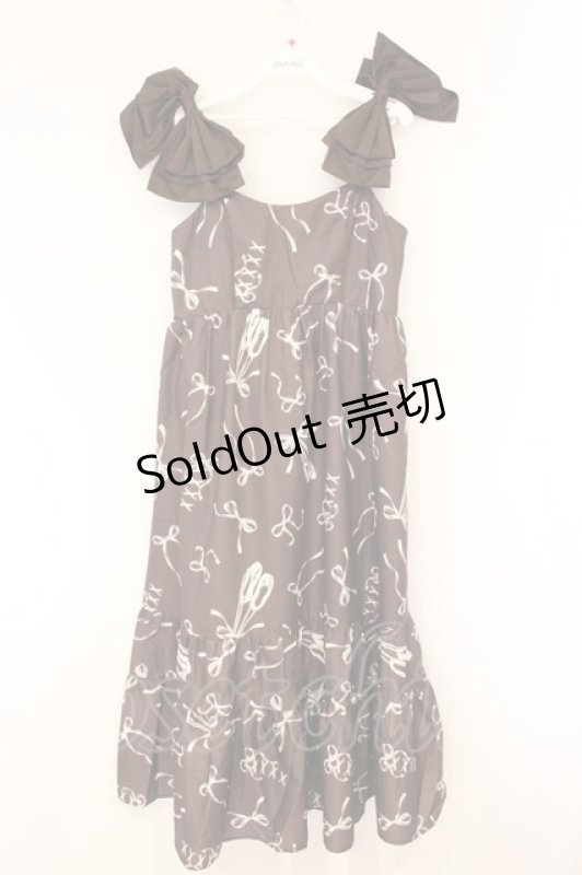 画像1: axes femme / トゥシューズ柄リボン付ワンピース F ブラウン O-26-04-13-026-AX-OP-IG-OS (1)