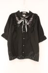 画像1: axes femme / リボン付ローズ刺繍ブラウス L クロ O-26-04-13-029-AX-TO-IG-OS (1)