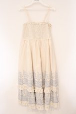 画像1: axes femme / 段々刺繍2WAYロングスカート  シロ×サックス O-26-04-13-056-AX-SK-IG-OS (1)